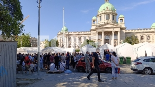 Okupljanje i ispred Skupštine